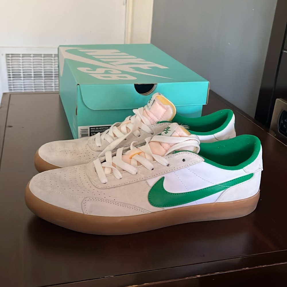 NIKE SB HERITAGE VULC